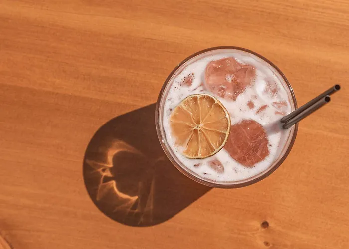 Konstantin & 3* Mykonos Town