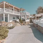 Aparthotel Konstantin & 3*