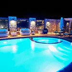 Konstantin & 3* Mykonos Town