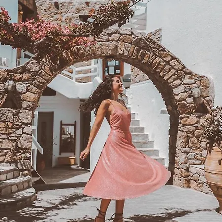 Konstantin & Apartmanhotel Mykonos Town