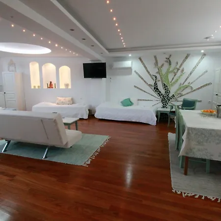 Konstantin & מלון דירות Mykonos Town