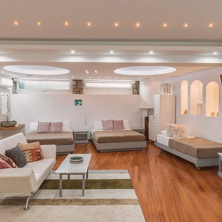 Konstantin & Apartmanhotel Mykonos Town