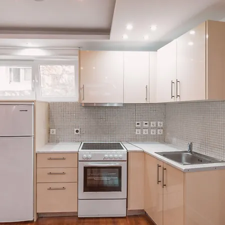 Konstantin & Mykonos Town