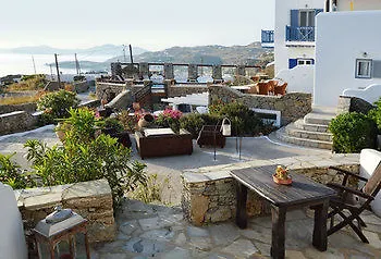Aparthotel Konstantin & 3*