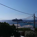 Konstantin & Aparthotel